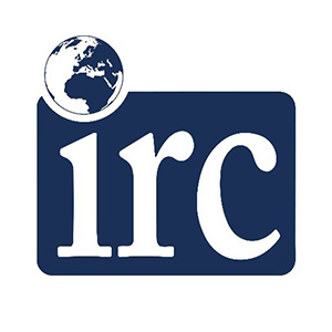 شعار مجلس العلاقات الدولية: استبدال الأحرف الصغيرة "irc" مع نقطة "i" بالكرة الأرضية لكوكب الأرض