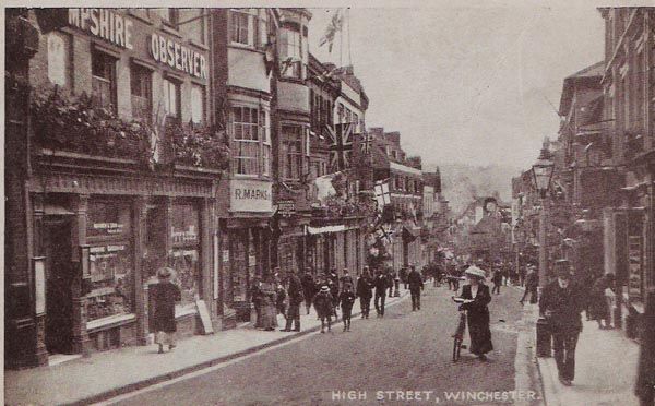 English workers call strikes